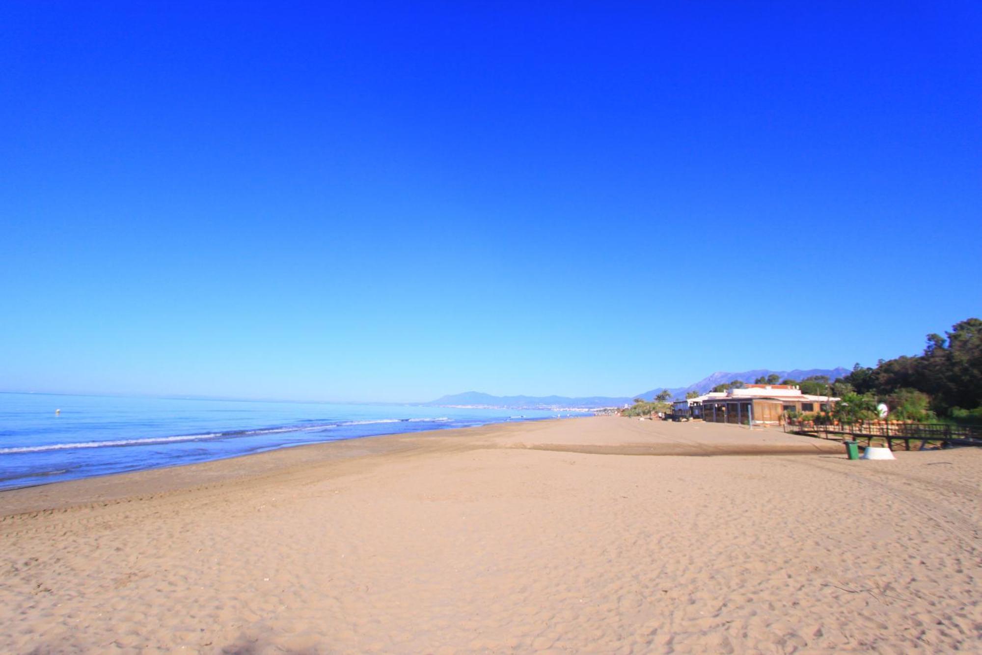 1108 Beachfront 2 Apartments With Roofterrace 80Mtrgt Beach 3 Pools Marbellac Extérieur photo